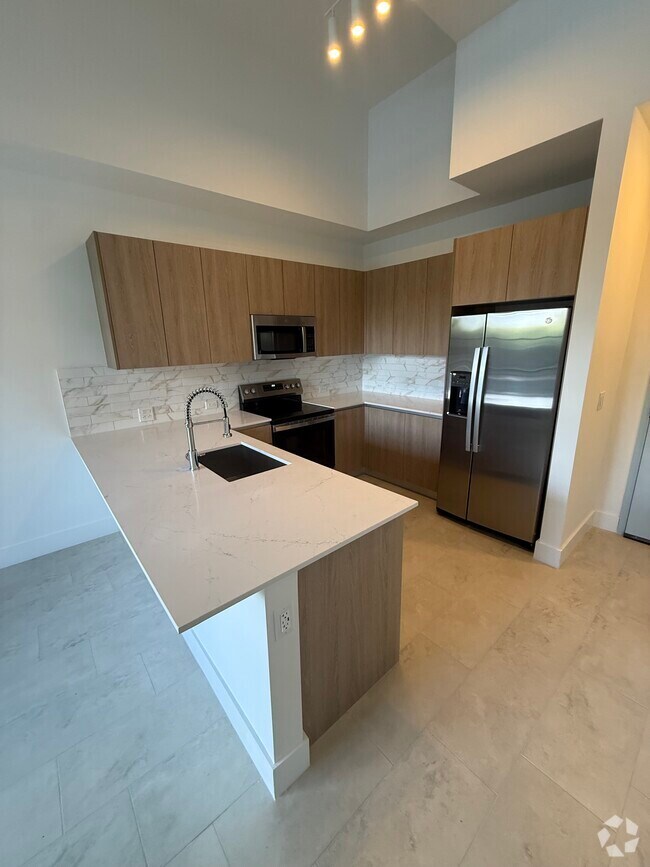Building Photo - 2507 NE 182nd St Unit A2 Rental