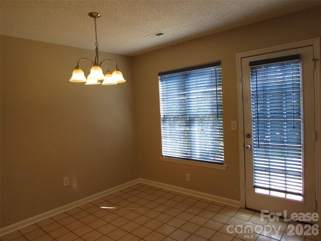 Photo - 108 Teaberry Ct