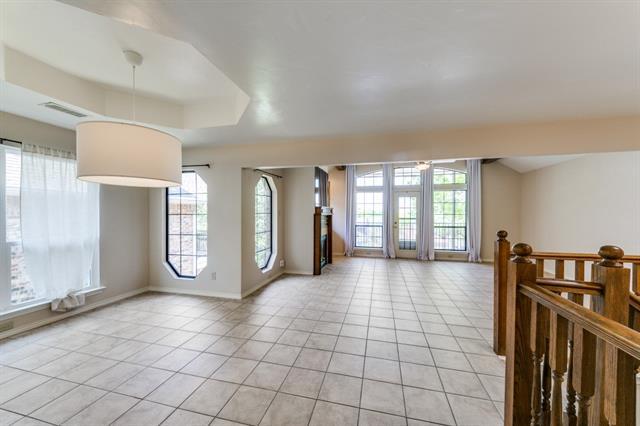 Photo - 5915 Volunteer Pl