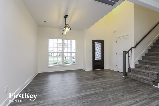 Photo - 516 Dexter Dr