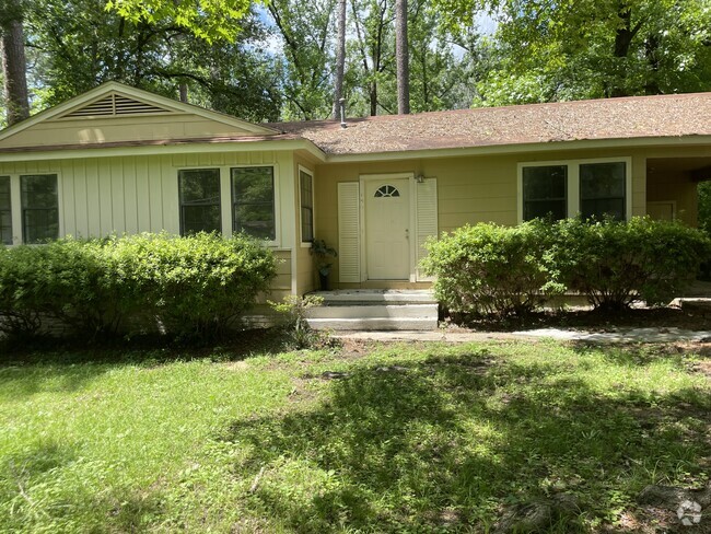 Building Photo - 186 N Sunset Terrace Rental