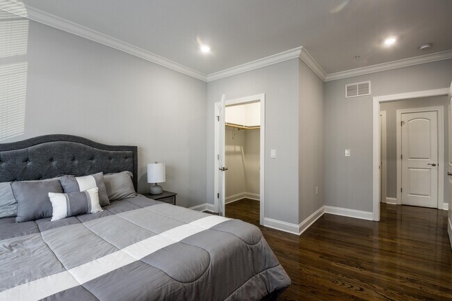 Bedroom with Walk-in Closets - The Clinton Grand North