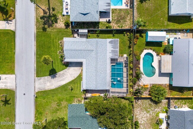 440 Coconut Dr