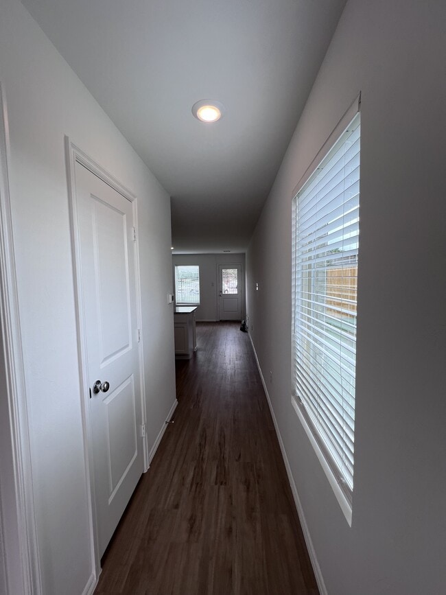 Photo - 2317 Wolford Ct