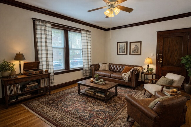 Photo - 3239 W Cullom Ave Unit 2