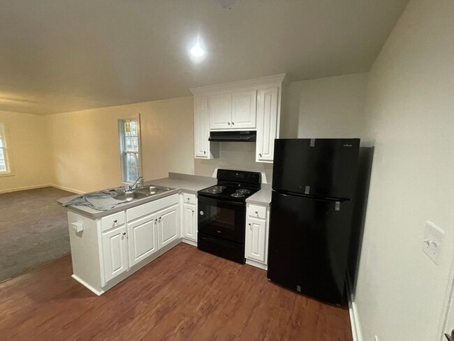 Photo - 1700 Norwood Dr N Unit A