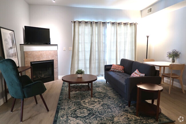 Building Photo - 461 N 1st Ave Unit 461 Rental