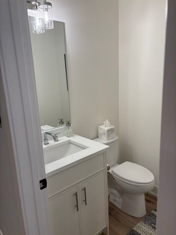 Photo - 3341 N Sheffield Ave Unidad 1N