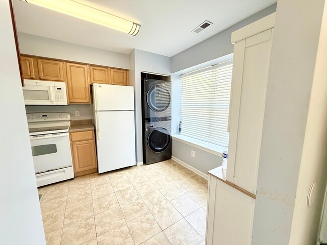 Photo - 46709 Atwood Sq
