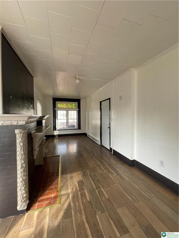 Photo - 918 W Green St