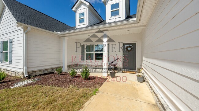 Photo - 13 Pebblebrook Ln