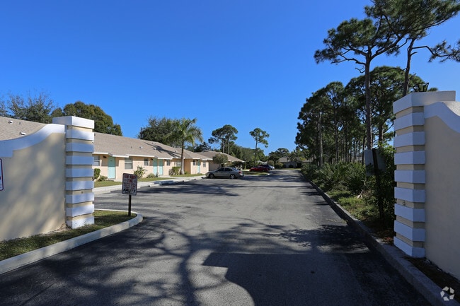 Photo - Surfside Villas