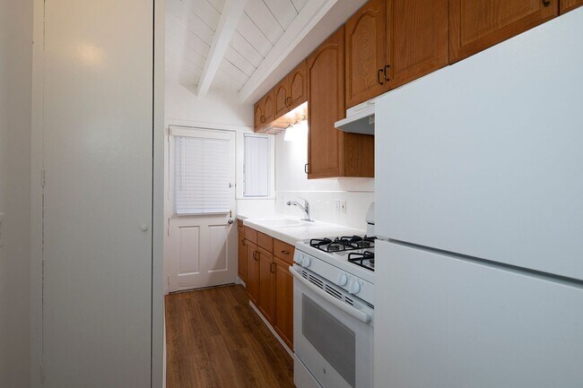 Photo - *OPEN HOUSE: 8/23 10-11AM* Cottage Style 1... Unit 348