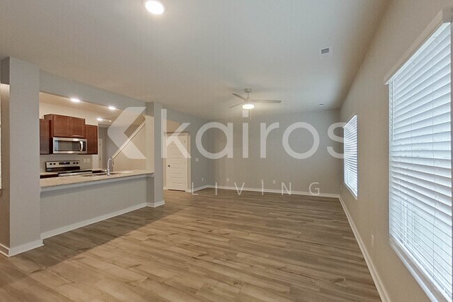 Photo - 7210 Chatfield Wy NW