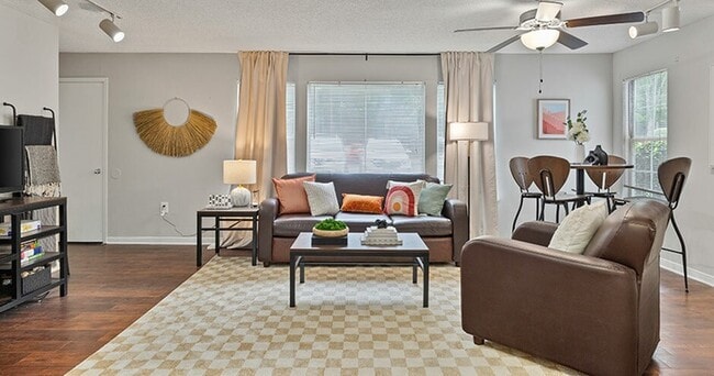Model-Living-Room-03-Park-at-Athens-Lakeside-Athens-GA-5