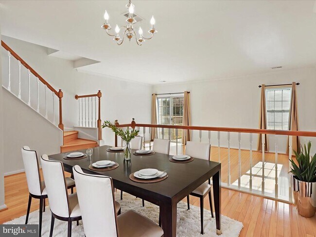 Photo - 6751 Cardinal Woods Ct