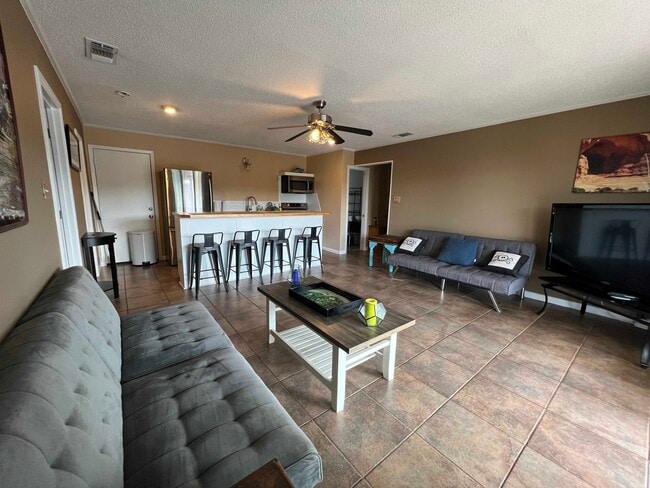 Photo - 2510 Circle Dr