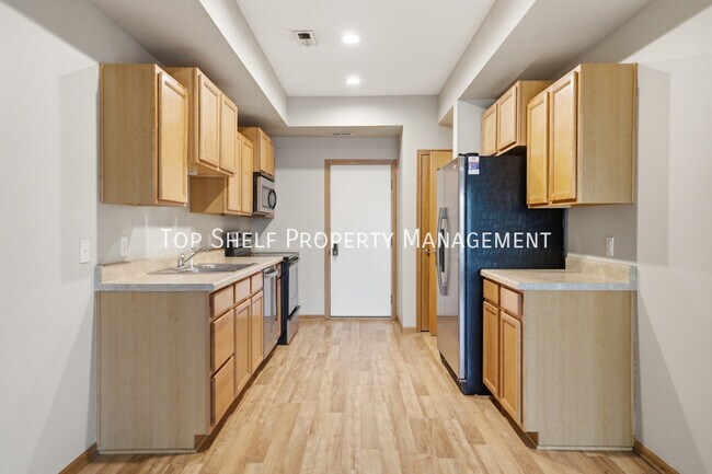 Photo - 8601 Westown Pkwy