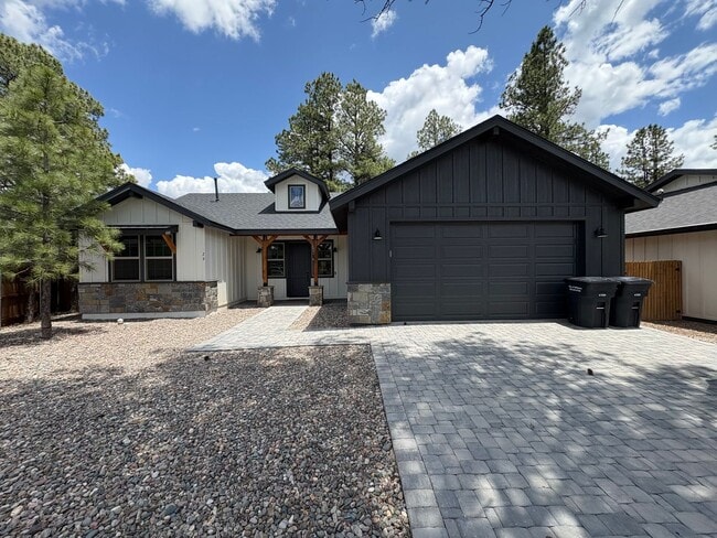 Spacious Williams Rental - Spacious Williams Rental