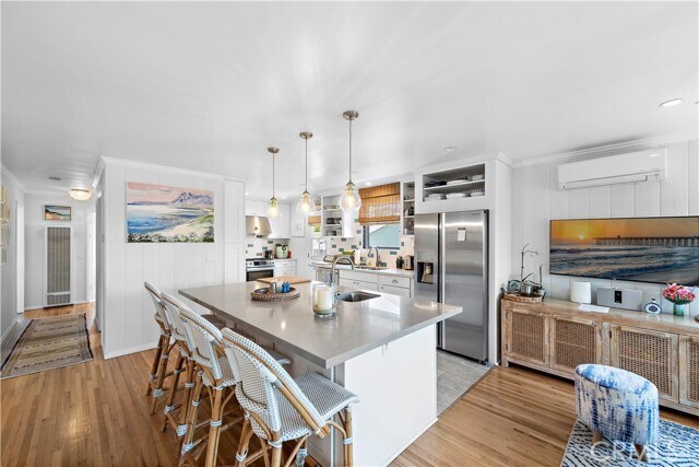 Photo - 1016 Catalina St