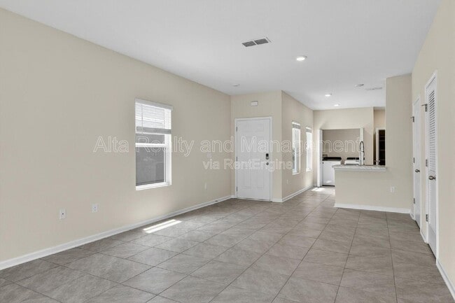 Photo - 7759 Legacy Trl