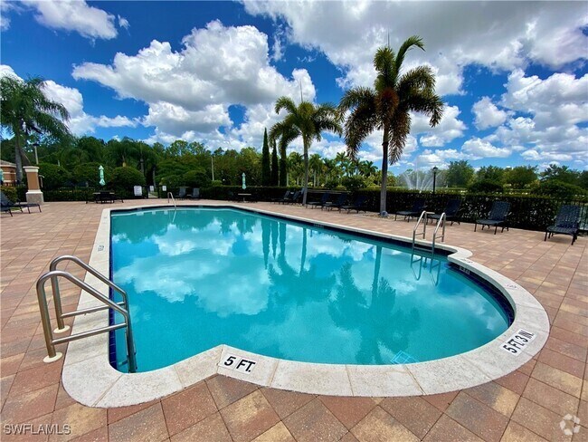 Building Photo - 1840 Florida Club Cir Unit 5204 Rental