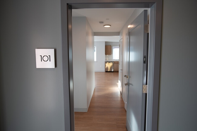 Photo - 303 Edmonds St Unidad 101