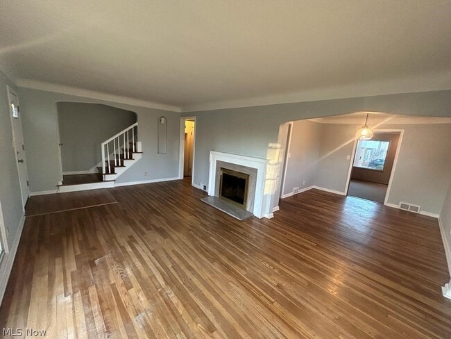 Photo - 14305 Washington Blvd
