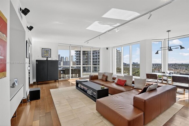 Photo - 6000 Island Blvd Unit 1208