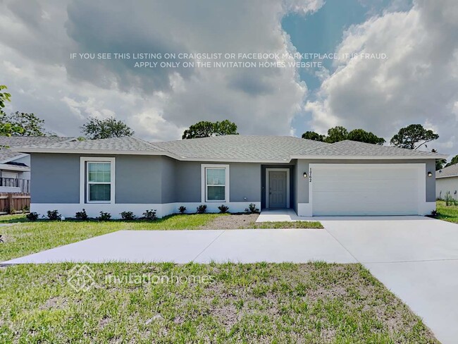 Photo - 1762 SW Airoso Blvd House