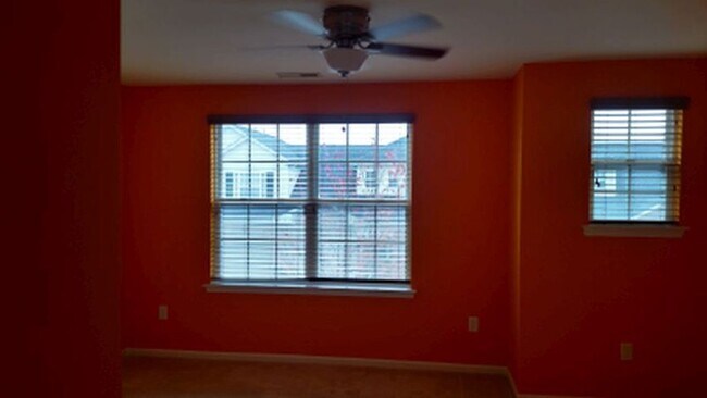 Photo - 3 BED / 2.5 BATH CONDO