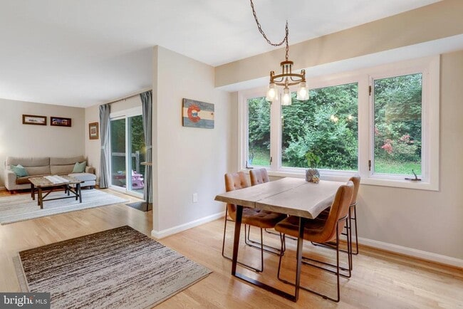 Photo - 8805 Menard Ct
