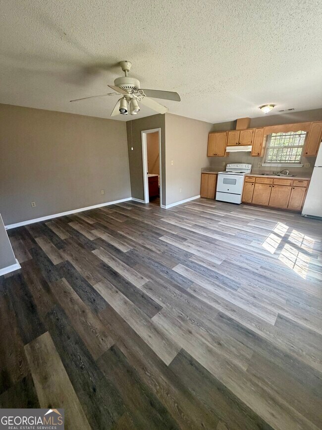 Photo - 806 E Church St