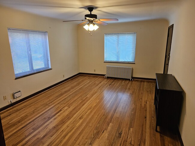 Photo - 111 Glenmary Ave Unit 2