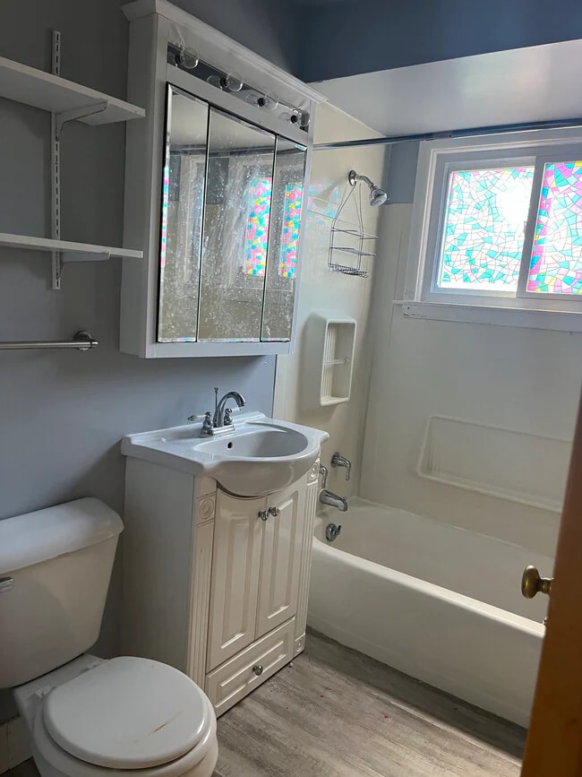 Photo - 511 Keyes St Unit Lower