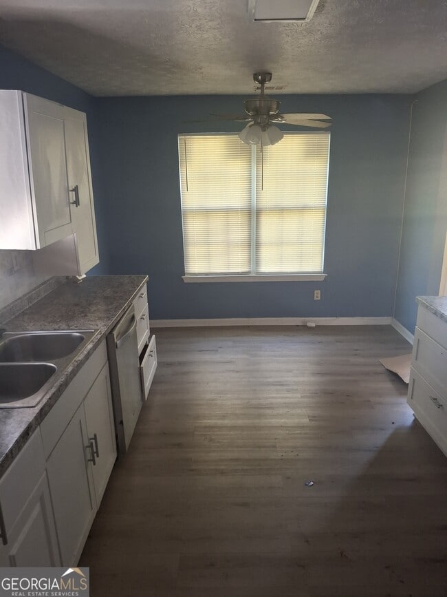 Photo - 2708 Field Spring Dr