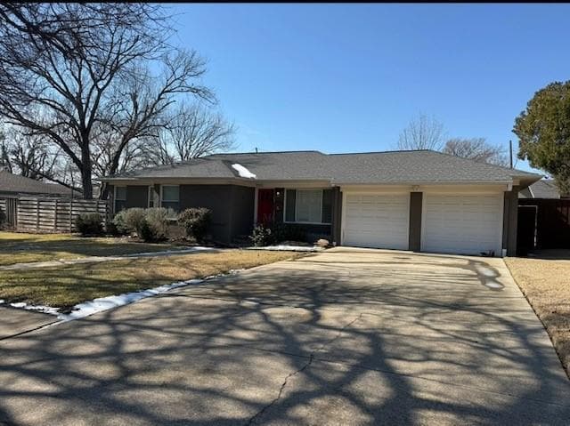 Building Photo - 9933 Mixon Dr