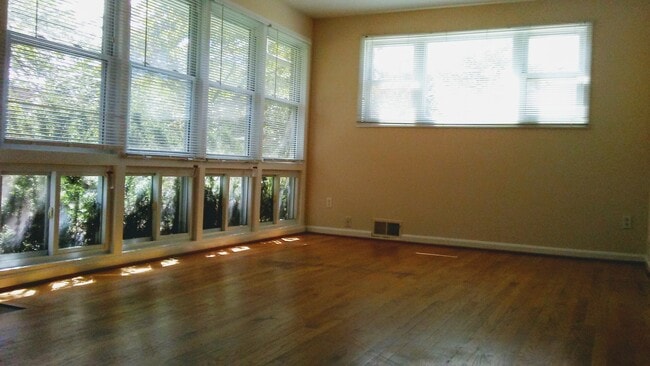 Photo - Bright & Sunny 3BR Rambler in Silver Spring!