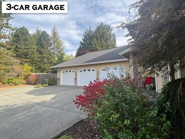 Photo - JUST REDUCED!! Ready for MOVE IN!!!! Desi...