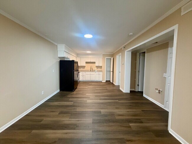 Photo - Two Bedroom Condo Located close to Everything Hilton Head Island has to Offer! Unit J1