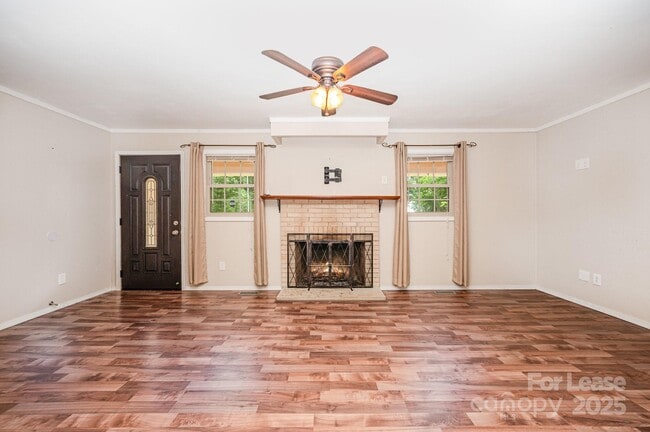 Photo - 6118 S Rocky River Rd