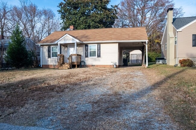 Photo - Charming 2 bedroom, 1 bath house