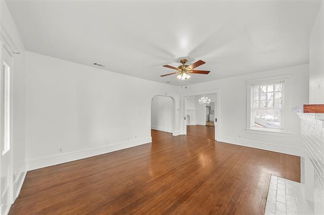 Photo - 4615 Gaston Ave