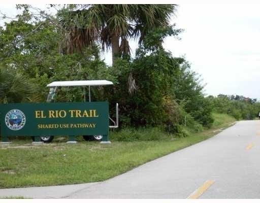 Bike path along canal - 480 NW 20th St Condo
