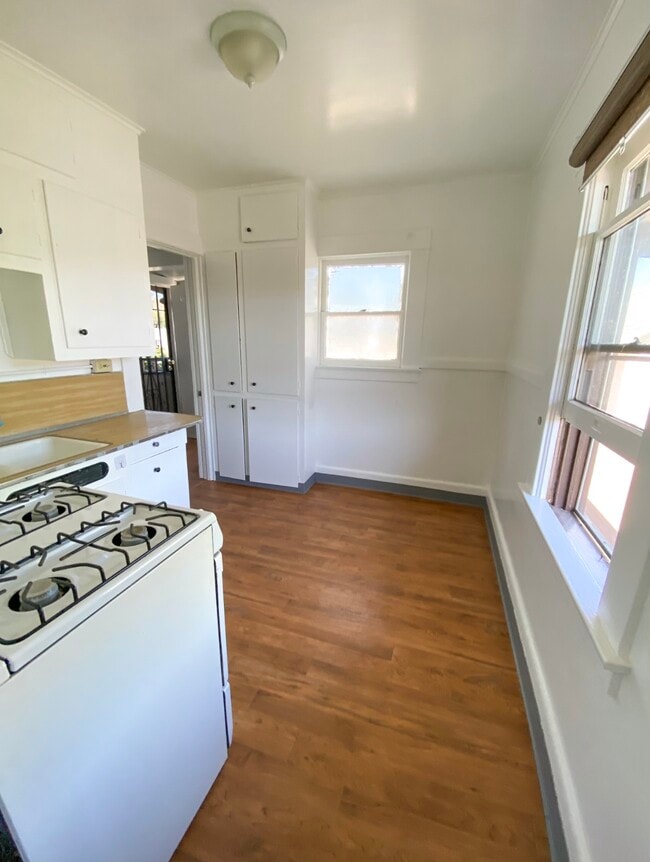 Photo - 2633 Jeffries Ave Unidad 2633 Jeffries Ave