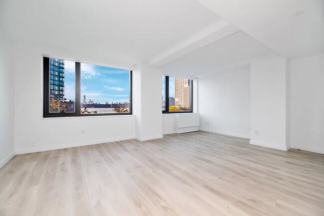 77 Commercial Street - 77 Commercial Street Apartment Unit 229