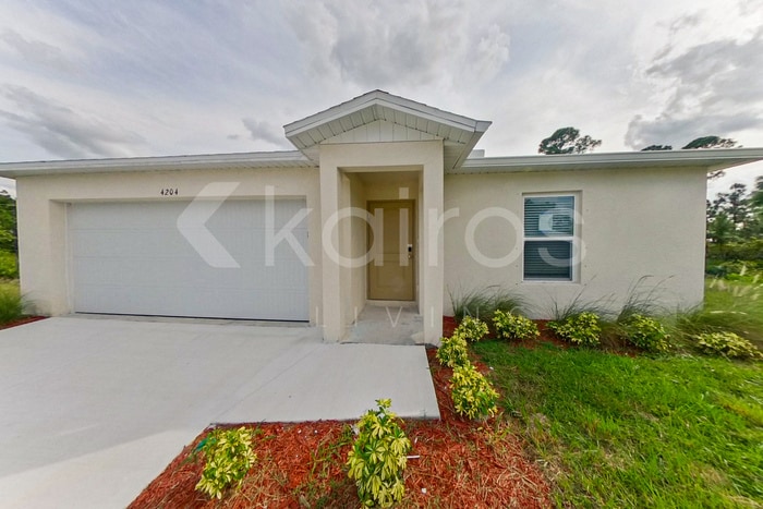 Photo - 4204 East 5th Street