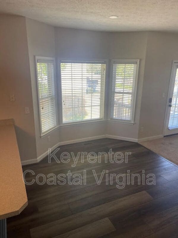 Photo - 13 Bohnert Dr