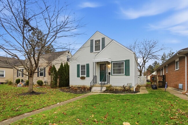 Photo - 2695 Bellwood Ave