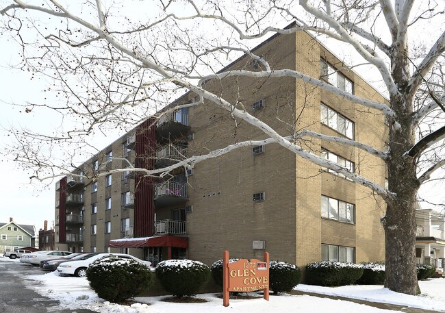 Glen Cove Apartments - Glen Cove Apartments